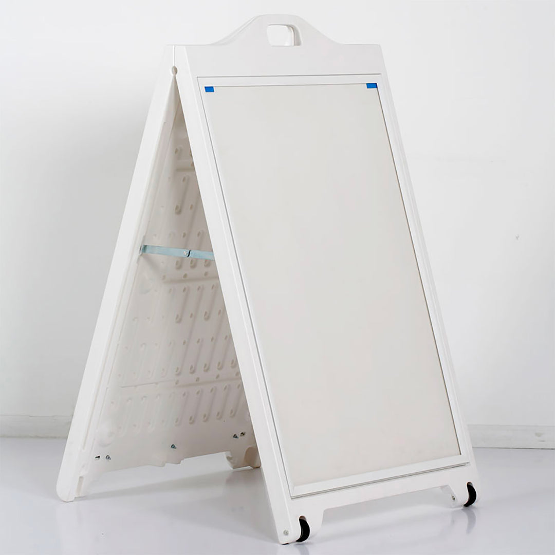 24″w x 36″h SignPro Sidewalk Sign – With Lens